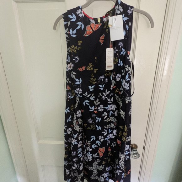 Ted Baker London Kyoto Gardens Dress Size 6 NWT - Picture 3 of 4
